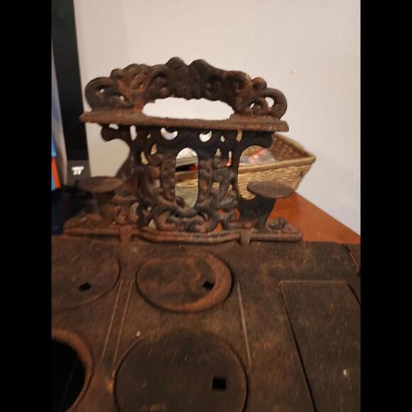 Vintage Crescent Cast Iron Miniature Stove w/ Accessories - Picture 8 of 13